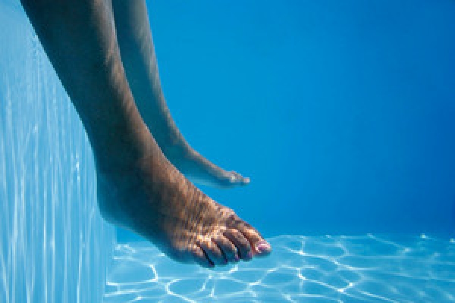 A Guide to Summertime Footcare: 10 Creams, Scrubs & Tools for Smooth Feet